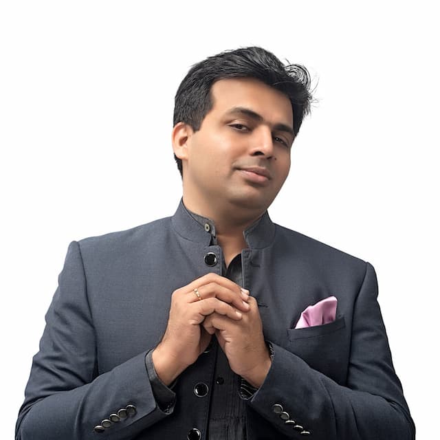 ⁠Amit Tandon 